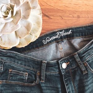 Universal Thread jeans, medium wash